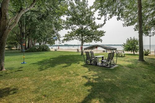 Backyard - 61  - 61A Av. De Venise O., Venise-En-Québec, QC - Outdoor