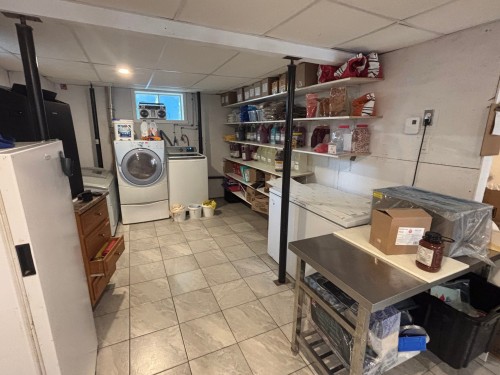Sous-sol - 646  - 646A Rue Principale, Saint-Roch-De-Richelieu, QC - Indoor Photo Showing Laundry Room