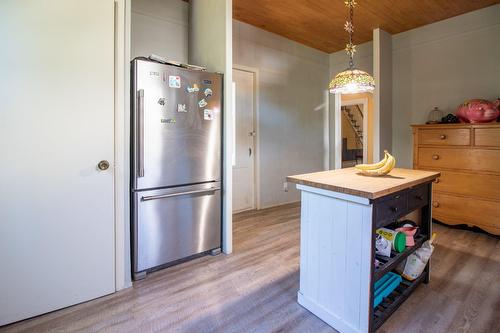 Cuisine - 245 5E Avenue, Shawinigan, QC - Indoor Photo Showing Other Room