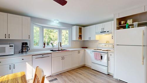 320 Macleod Street, Kitchener, BC 