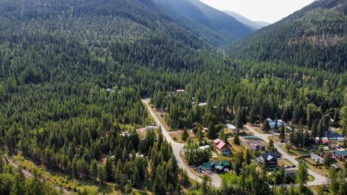 320 Macleod Street, Kitchener, BC 