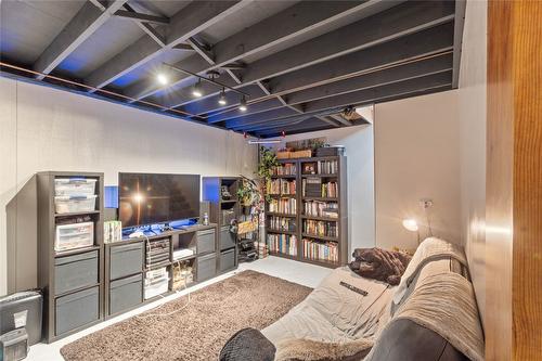 22-1605 Summit Drive, Kamloops, BC - Indoor