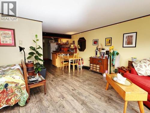 5987 Lund, Powell River, BC 