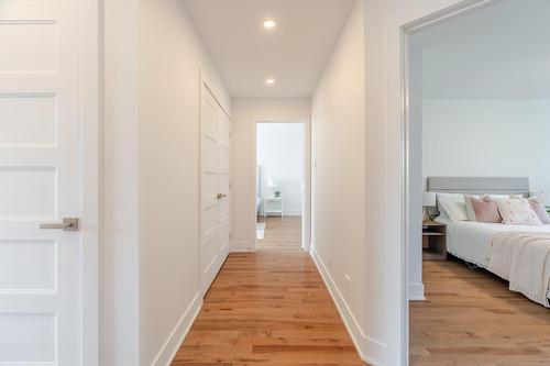 Hall - 6780 Rue Baillargeon, Brossard, QC - Indoor Photo Showing Other Room