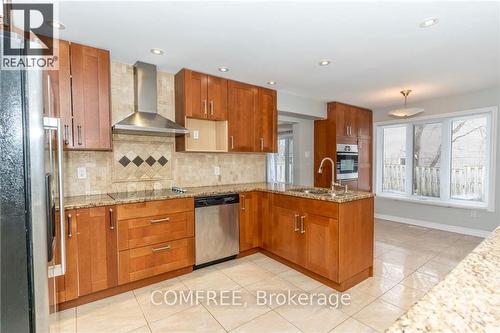 152 Twyford Street, Ottawa, ON - Indoor Photo Showing Kitchen