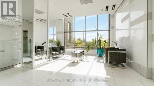 304 - 110 Marine Parade Drive, Toronto, ON - Indoor