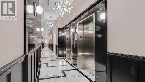 304 - 110 Marine Parade Drive, Toronto, ON - Indoor Photo Showing Other Room