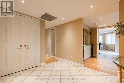 710 - 100 Lakeshore Road E, Oakville, ON - Indoor Photo Showing Other Room