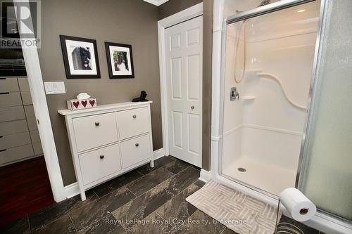 314 Cape Chin Road N, Northern Bruce Peninsula, ON - Indoor Photo Showing Bathroom