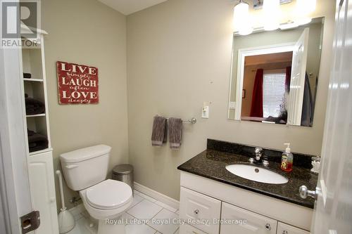 314 Cape Chin Road N, Northern Bruce Peninsula, ON - Indoor Photo Showing Bathroom