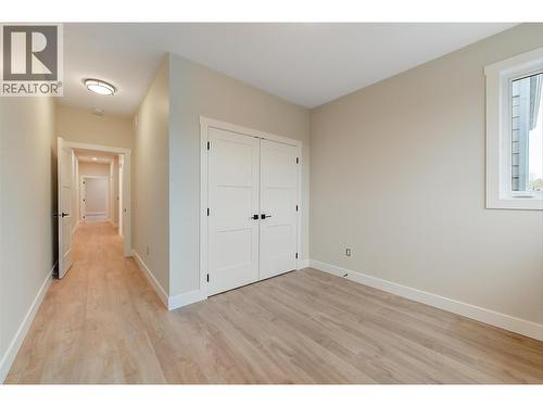 732 Coopland Crescent Unit# 1, Kelowna, BC - Indoor Photo Showing Other Room