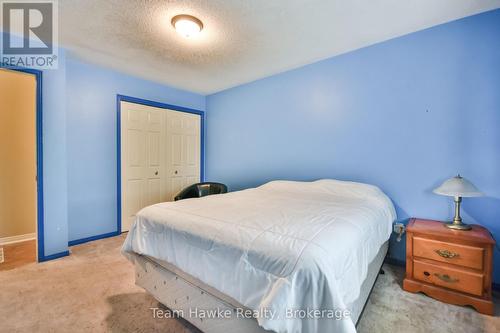 40 St. Laurent Boulevard, Tiny, ON - Indoor Photo Showing Bedroom