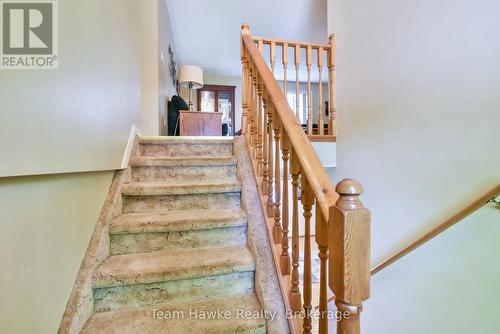 40 St. Laurent Boulevard, Tiny, ON - Indoor Photo Showing Other Room