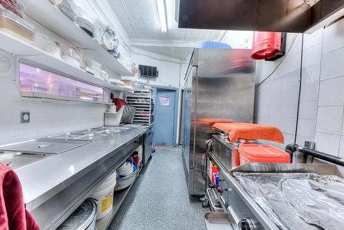 Kitchen - 2128 Rue Jean-Talon E., Montréal (Villeray/Saint-Michel/Parc-Extension), QC - Indoor