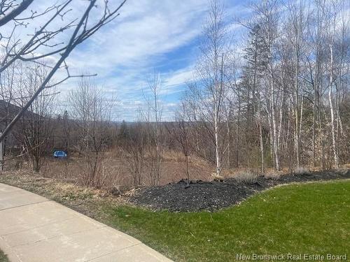 37 Whisperwood Dr, Fredericton, NB 