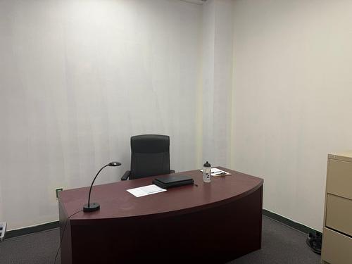 Office - 1736 Boul. Marie-Victorin, Longueuil (Le Vieux-Longueuil), QC 
