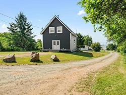 42 Memory Lane  Lower Economy, NS B0M 1J0