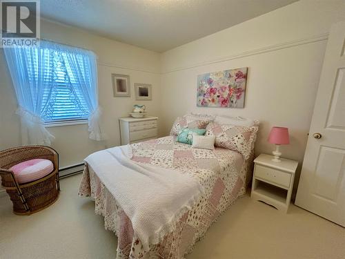 27 Pratt Street, Corner Brook, NL - Indoor Photo Showing Bedroom