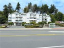 201-1216 Island Hwy South, Campbell River, BC  - Outdoor With Facade 