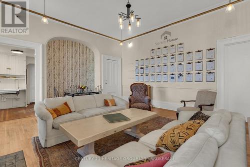 389 King Street E, Gananoque, ON 