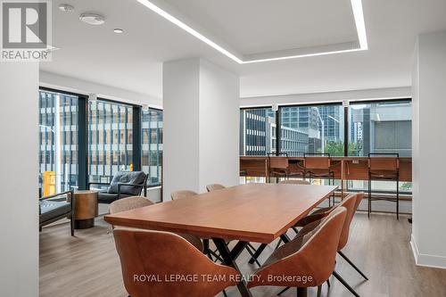 2705 - 340 Queen Street, Ottawa, ON - Indoor Photo Showing Dining Room