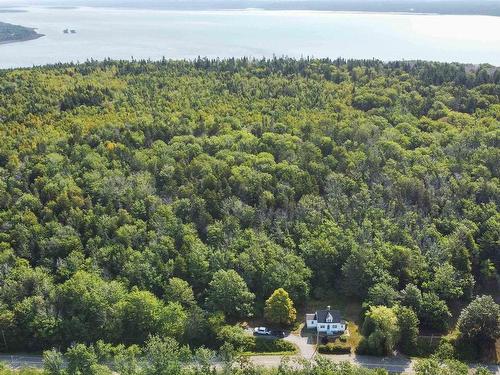 548 Lighthouse Road, Bay View, NS 