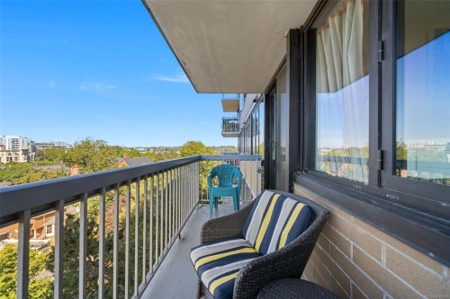 904-647 Michigan St, Victoria, BC - Outdoor With Exterior