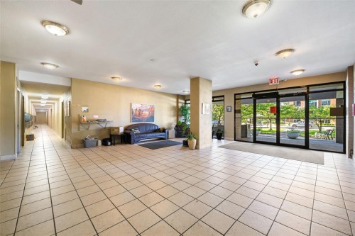 904-647 Michigan St, Victoria, BC - Indoor Photo Showing Other Room