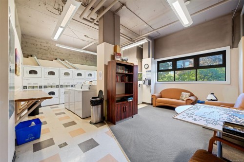 904-647 Michigan St, Victoria, BC - Indoor