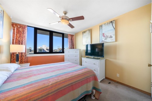 904-647 Michigan St, Victoria, BC - Indoor Photo Showing Bedroom