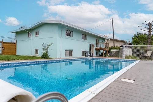 920 22Nd Avenue, Cranbrook, BC - Outdoor With In Ground Pool