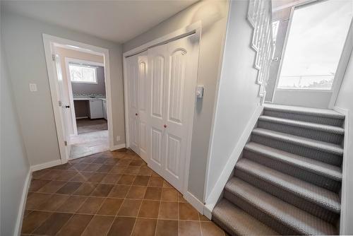 920 22Nd Avenue, Cranbrook, BC - Indoor Photo Showing Other Room