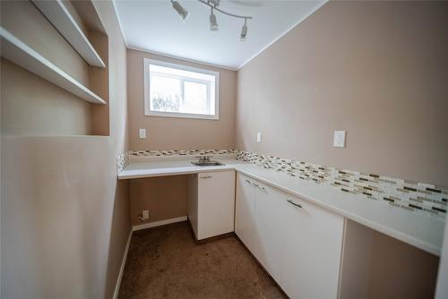 920 22Nd Avenue, Cranbrook, BC - Indoor