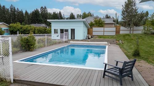 920 22Nd Avenue, Cranbrook, BC - Outdoor With In Ground Pool With Deck Patio Veranda