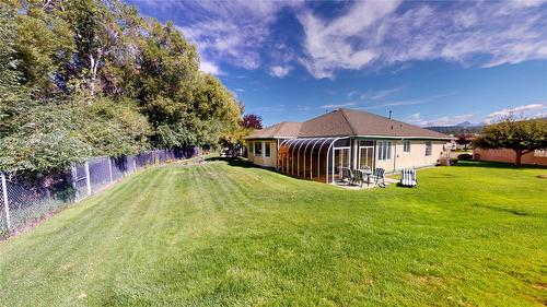 34-1401 Willowbrook Drive, Cranbrook, BC - Outdoor