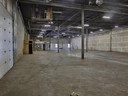 Autre - 8445 Boul. Parent, Trois-Rivières, QC - Indoor Photo Showing Garage