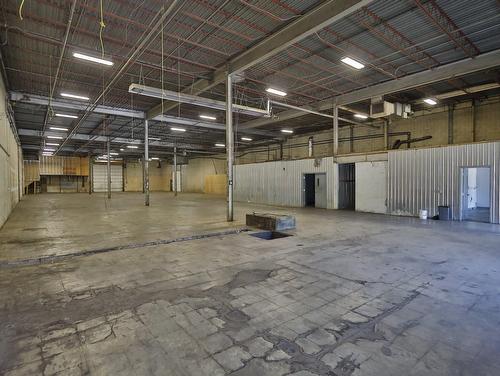 Other - 8445 Boul. Parent, Trois-Rivières, QC - Indoor Photo Showing Garage