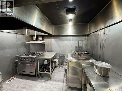 1736 Winnipeg Street, Regina, SK - Indoor