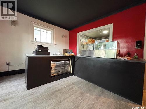 1736 Winnipeg Street, Regina, SK - Indoor Photo Showing Other Room