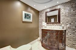 Powder room - 
