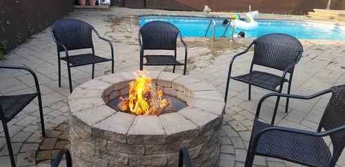 Jardin - 1185 Rue Tecumseh, Dollard-Des-Ormeaux, QC - Outdoor With In Ground Pool