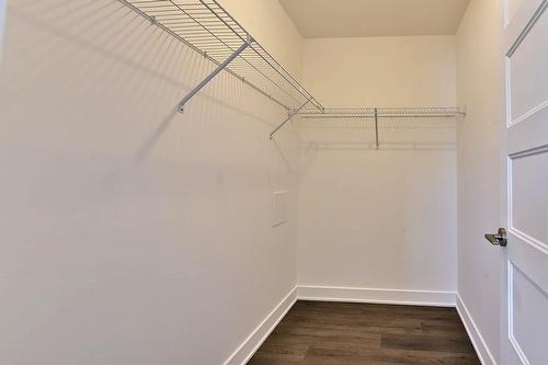 Walk-in closet - 101-3900 Boul. Henri-Bourassa E., Montréal (Montréal-Nord), QC - Indoor With Storage