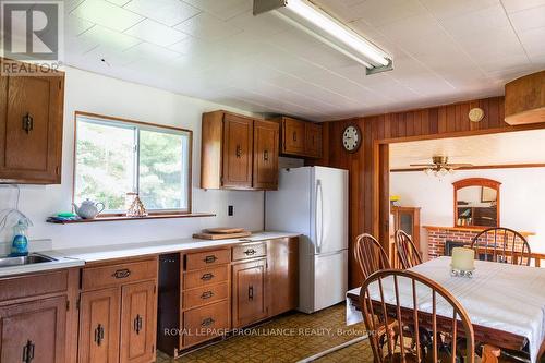 3314 Flinton Road, Addington Highlands, ON - Indoor