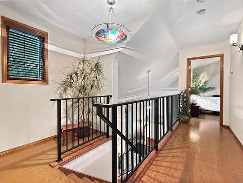 3211 Mcdonald Avenue, Brandon, MB - Indoor Photo Showing Other Room