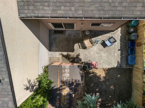 111-2860 Sooke Lake Rd, Langford, BC 