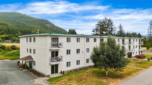 305-611 Macmillan Dr, Sayward, BC - Outdoor