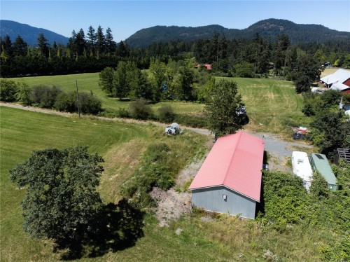 6821 Lakes Rd, Duncan, BC 