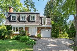 1463 Ch. Athlone  Mont-Royal, QC H3R 3G4