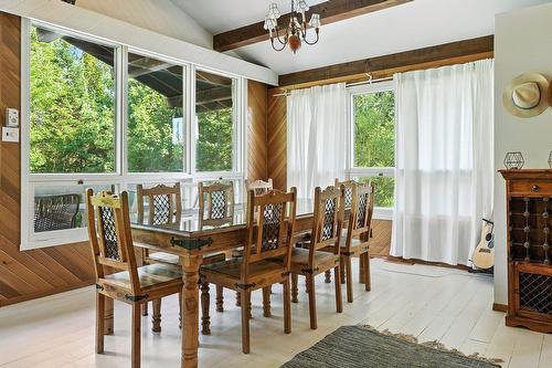 Dining room - 3 Place D'Artois, Estérel, QC - Indoor Photo Showing Dining Room