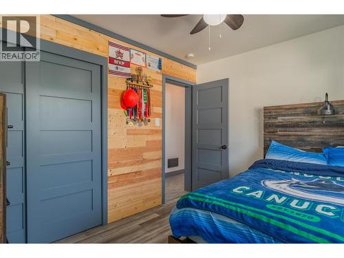 301 Sylvia Crescent, Trail, BC - Indoor Photo Showing Bedroom